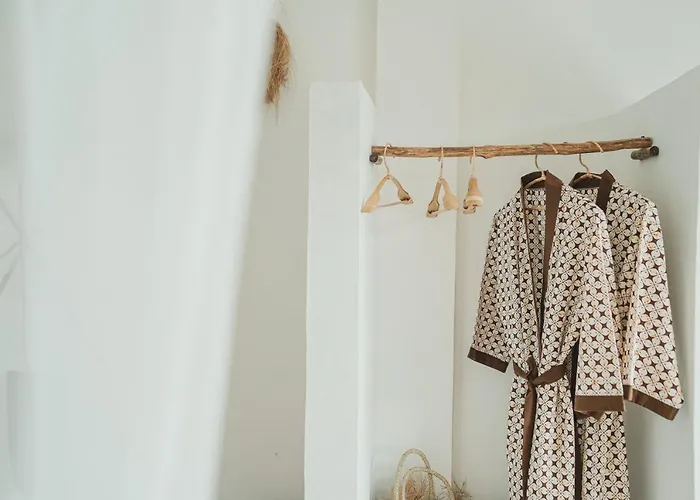 リゾート Woywoy Escape Bresela Adults Only
